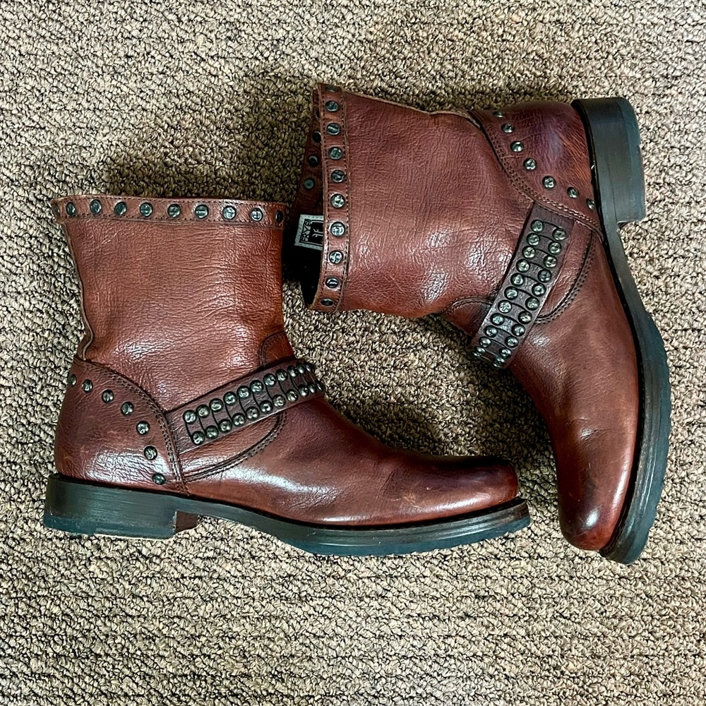 🔴SALE🔴 Frye Veronica studded moto ankle boot Size 8 - Picture 12 of 16